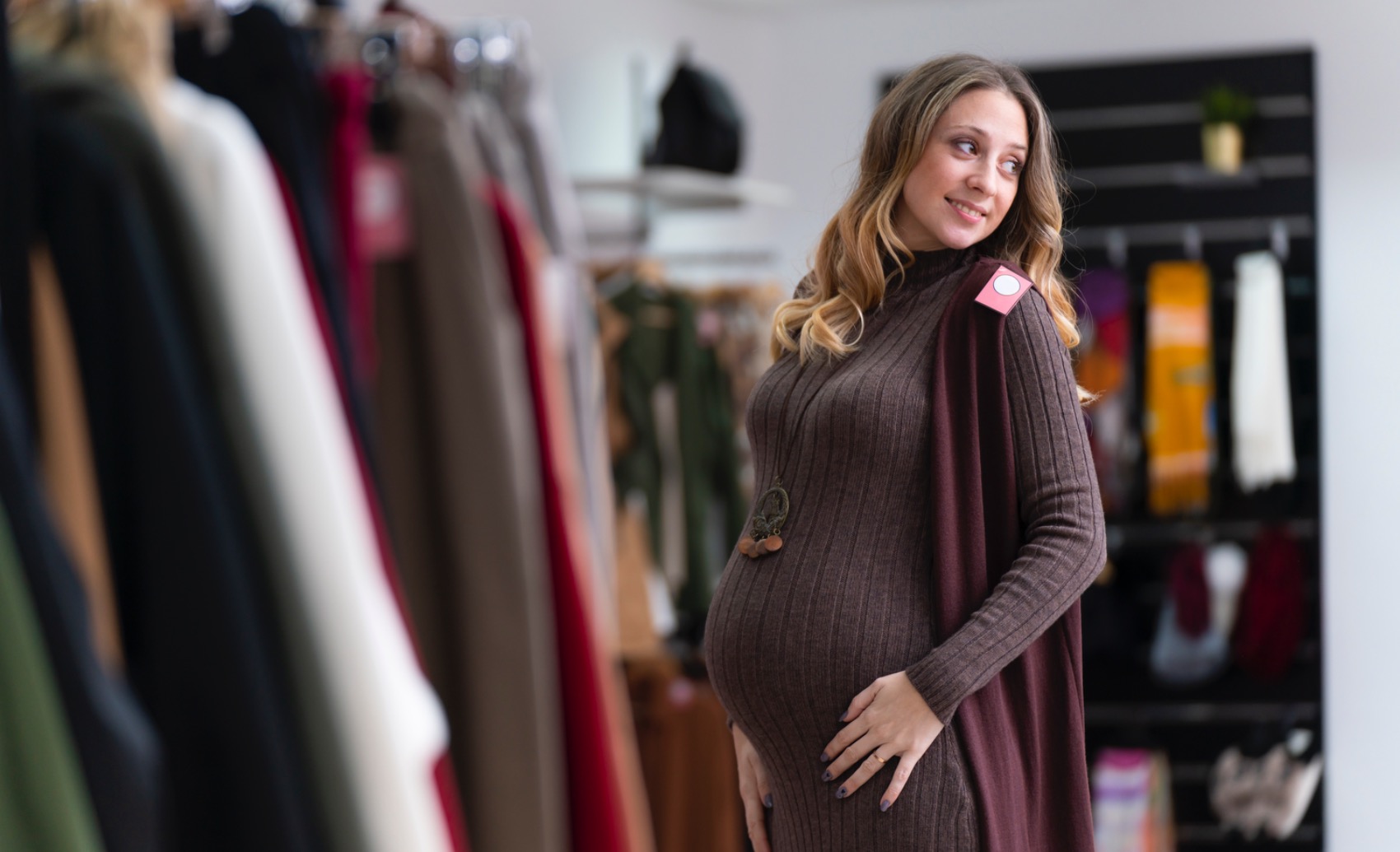 Roupa de grávida: conforto e estilo à medida da barriga